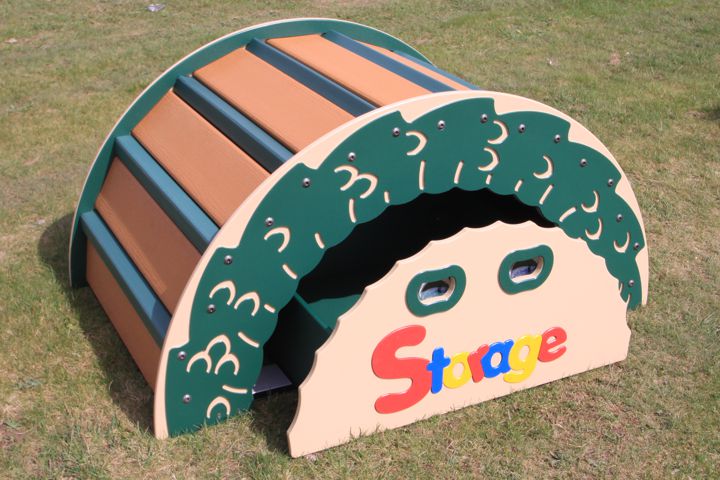 Nessie Climb-Over Storage